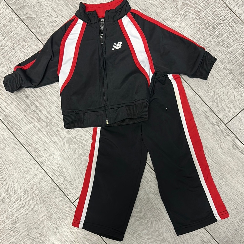 New Balance Black and Red Athletic Set